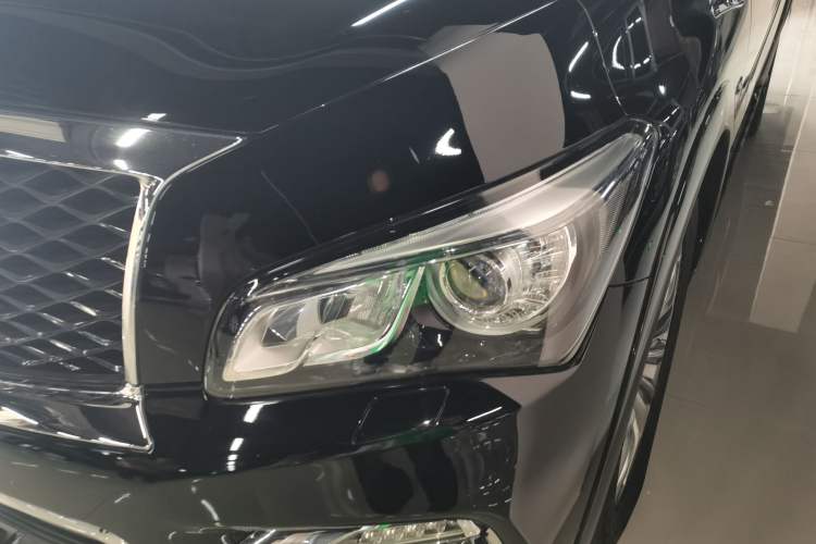 Used Infiniti QX80 2016 5.6L 4WD Left Front Headlight