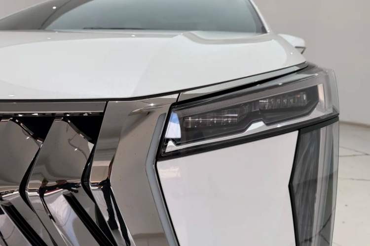 Used GAC Trumpchi M8 2023 Zongshi Series 400T Flagship Edition
