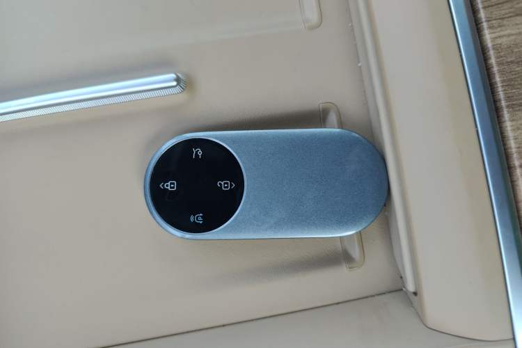 Used Hima Luxeed R7 2025 Extended-Range 331km Ultra
