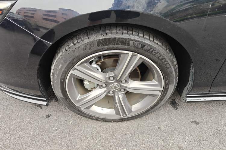 Used Honda Accord 2023 260TURBO Excellence Edition Left Front Wheel Hub