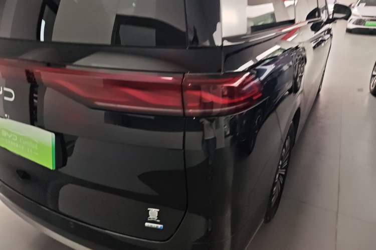 Used BYD Xia 2025 DM-i 1.5T 180km Beyond Edition