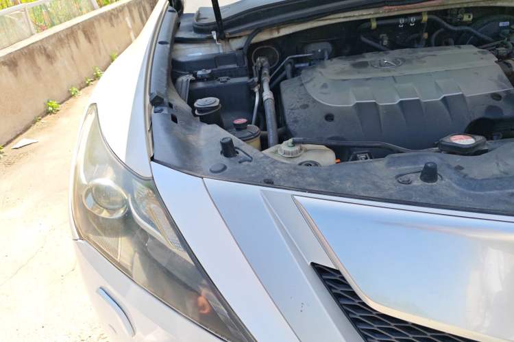 Used Acura ZDX 2012 3.7 Standard Edition Right Front Headlight