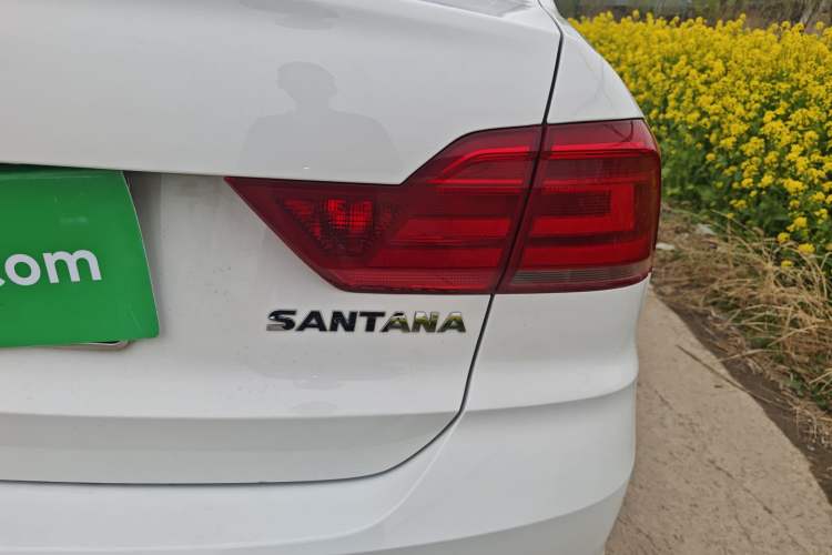 Used Volkswagen Santana 2018 1.5L Manual Fashion Edition