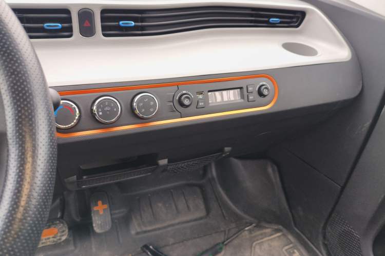 Used Wuling Hongguang MINIEV 2022 Easy Version Lithium Iron Phosphate