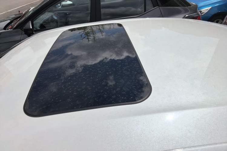 Used Peugeot 308 2019 230THP Automatic Luxury Edition China V Standard Roof