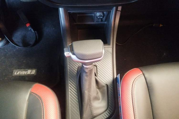 Used Luxgen U5 SUV 2017 1.6L CVT Prestige Edition