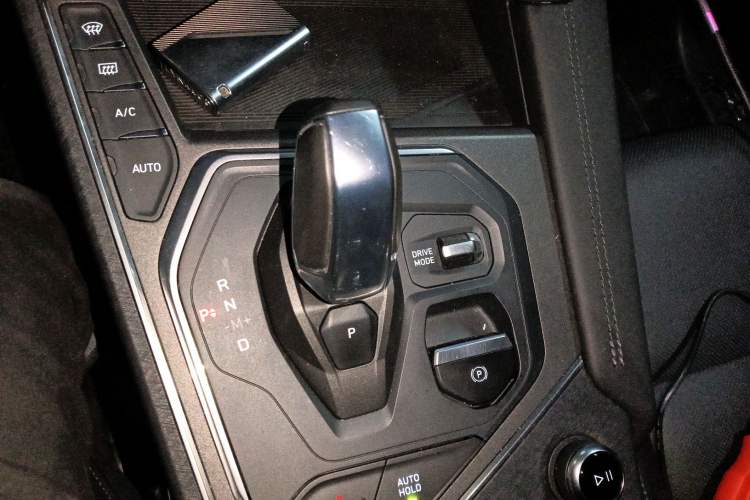 Used Lynk & Co 01 2021 2.0TD Two-Wheel-Drive Pro Trim