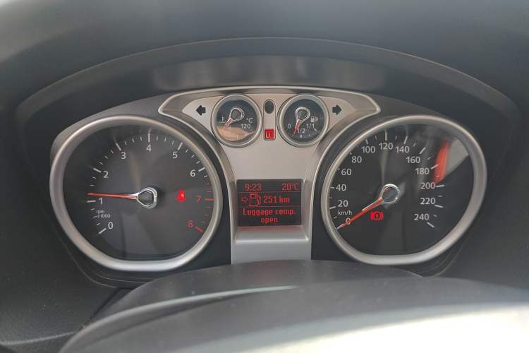 Used Ford Focus 2013 Hatchback Classic 1.8L Manual Base Model Instrument Cluster