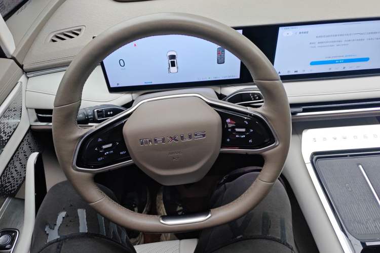 Used SAIC MAXUS Dajia 7 2023 – Alpine 7-Seater Version