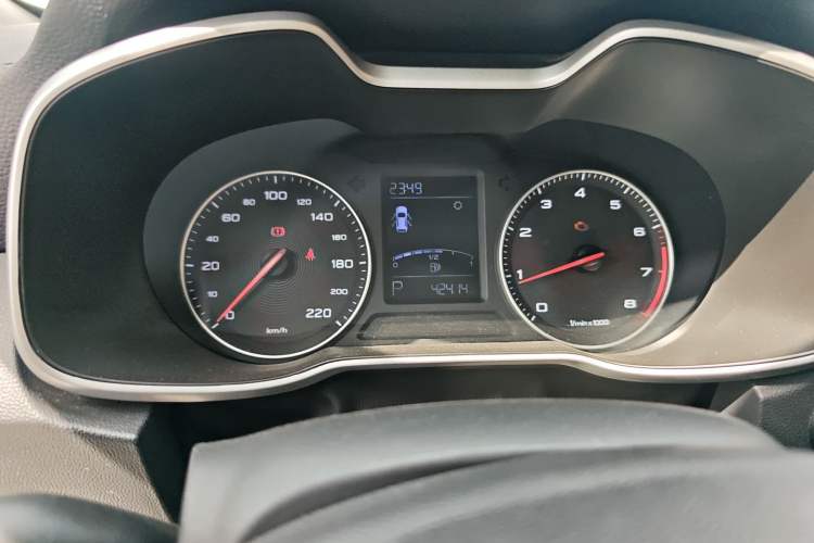 Used MG ZS 2018 1.5L Automatic Luxury Edition China V Standard Instrument Cluster