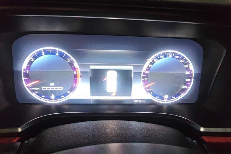 Used BAIC Off-Road BJ40 2018 PLUS 2.3T Automatic Four-Wheel Drive Flagship Version China V Emission Standard