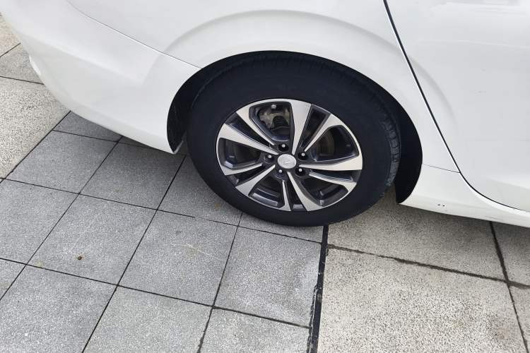 Used CHANGAN Eado 2020 PLUS 1.6L GDI Automatic Luxury Model Exterior 5