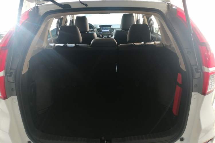 Used Honda CR-V 2016 2.0L Two-Wheel Drive Classic Edition