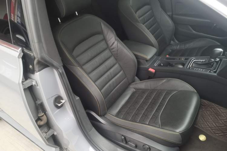 Used Volkswagen FAW-Volkswagen CC 2021 380TSI Striking Edition