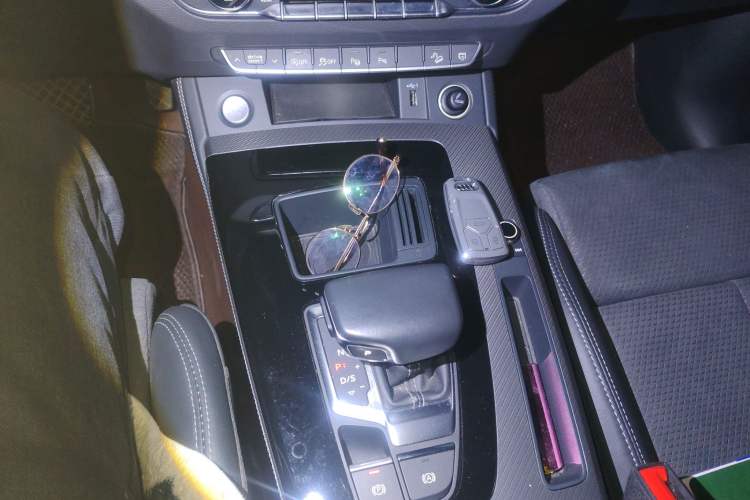 Used Audi Q5L Sportback 2021 40 TFSI Luxury Edition
