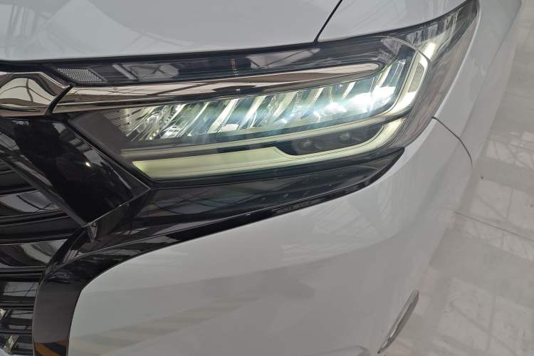 Used Honda Elysion 2024 2.0L eHEV Luxury Edition