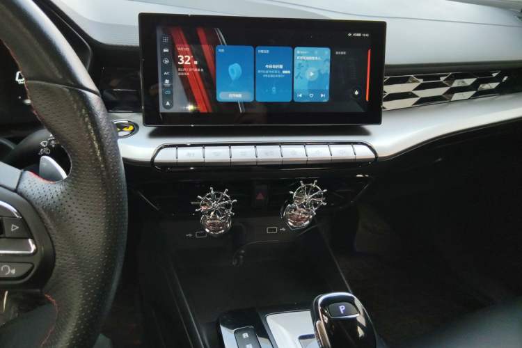 Used MG 5 2021 300TGI DCT Elegant Luxury Edition