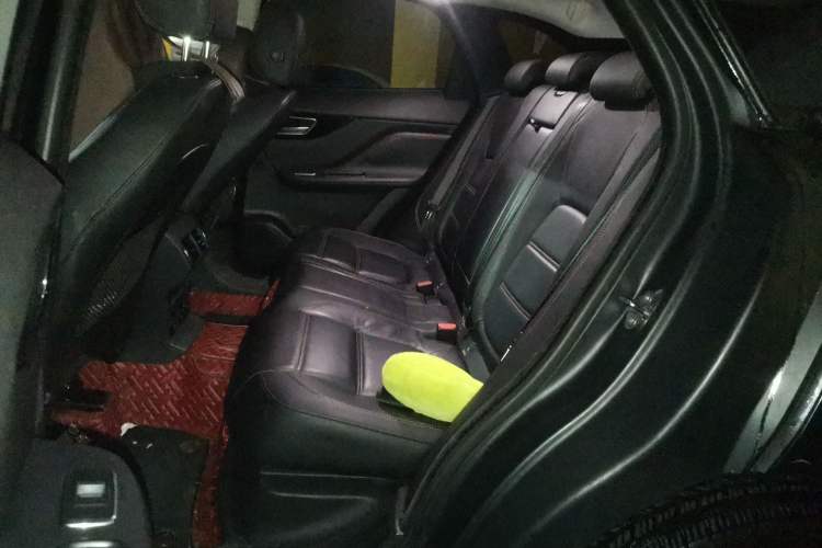 Used Jaguar F-PACE 2018 2.0T Four-Wheel Drive Urban Luxury Edition