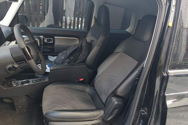 Used Baojun KiWi EV 2023 DJI Edition Lithium Iron Phosphate
