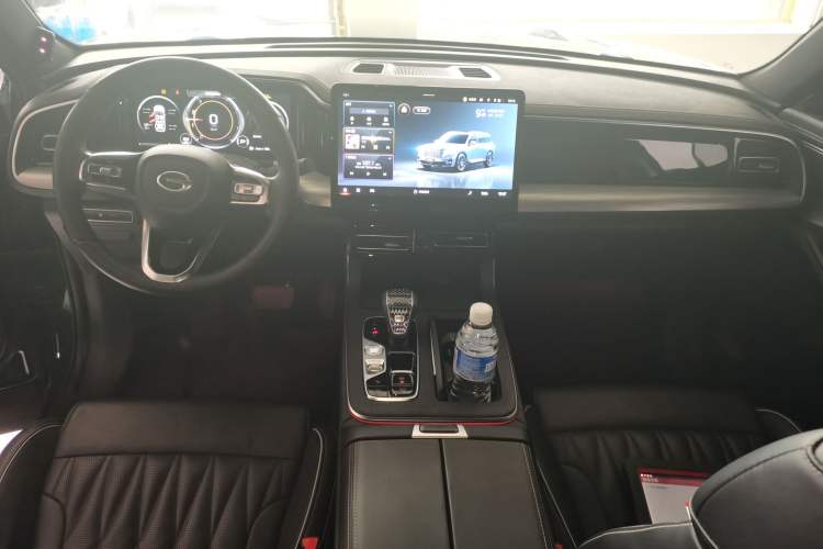 Used GAC Trumpchi GS8 2022 Flagship Series 2.0 TGDI Two-Wheel-Drive Prestige Edition (7 Seats)
