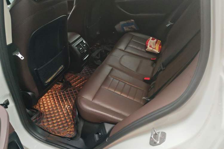 Used BMW X3 2021 xDrive28i Luxury Package Left Rear Seat