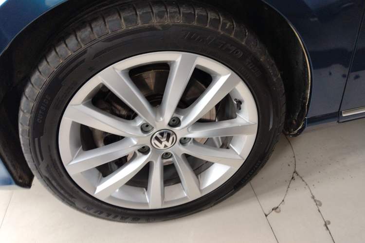 Used Volkswagen Magotan 2013 2.0 TSI Prestige Model