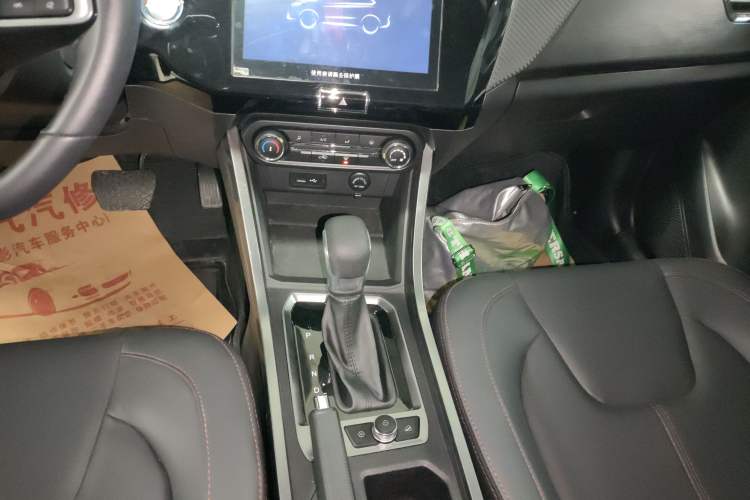 Used Chery Tiggo 3X 2021 Diamond Edition 1.5L CVT 3-Carat II Model Gear Lever