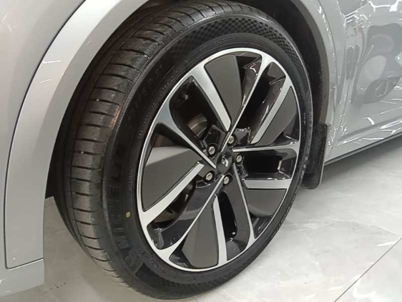 Used Li Auto L9 2024 Ultra Model — 22