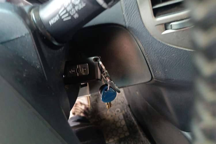 Used Mitsubishi Pajero 2015 3.0L Automatic Luxury Version China IV Standard