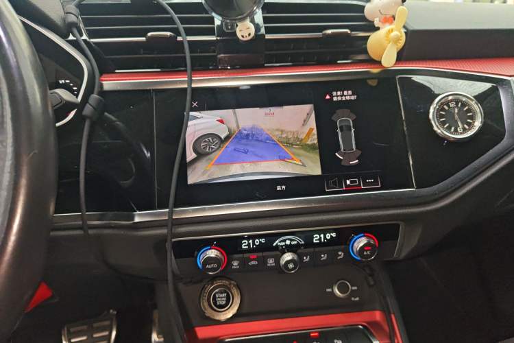 Used Audi Q3 2021 40 TFSI Fashion Dynamic Model Audio And AC Panel