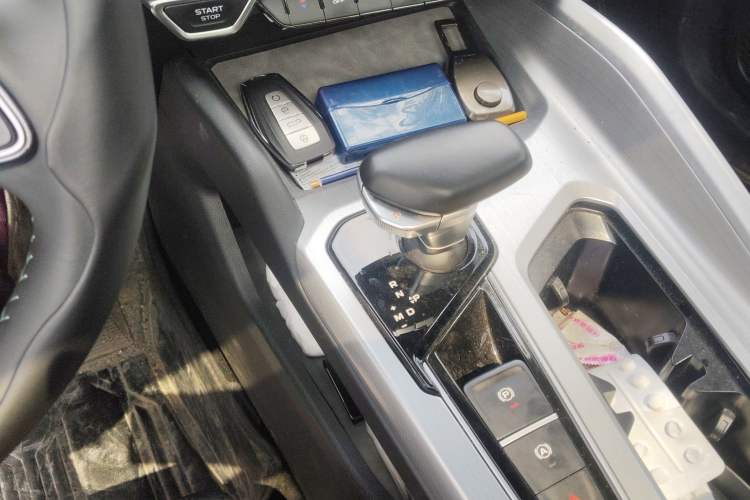 Used Geely Auto Preface 2023 2.0TD "Only This Verdant Green" Edition
