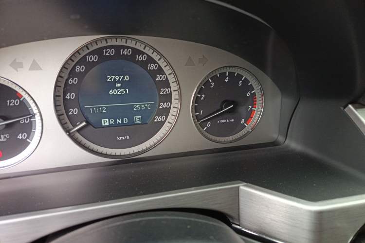 Used Mercedes-Benz GLK-Class 2011 GLK 300 4MATIC Dynamic Model