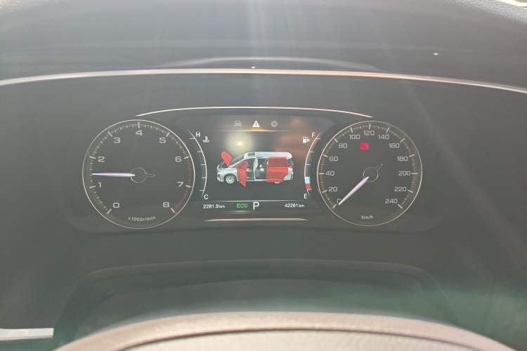 Used GAC Trumpchi M8 2021 Revised Version Lingxiu Series 390T Luxury Edition Instrument Cluster