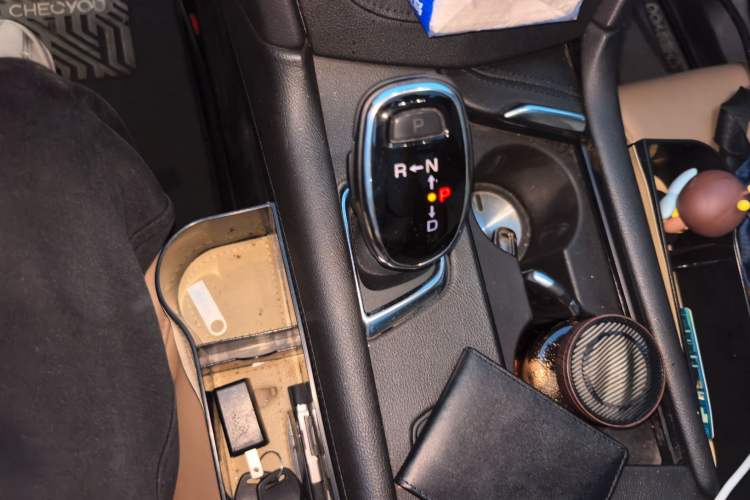 Used Cadillac XT5 2018 28E 4x4 Platinum Edition