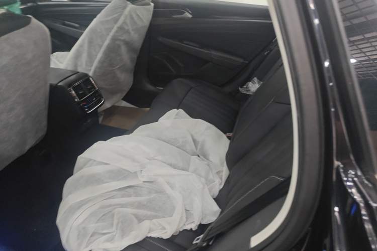 Used Volkswagen Passat New Energy 2025 430 PHEV Hybrid Business Edition
