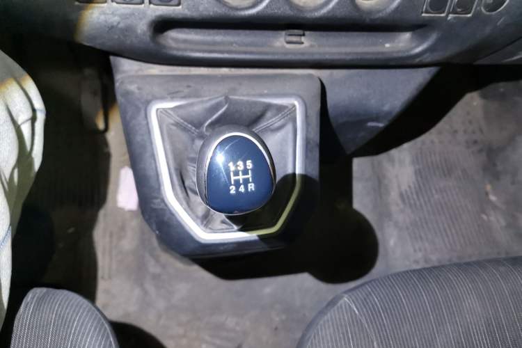 Used JMC Transit 2021 2.8T Space King Taurus Short Wheelbase Mid-Height 3-Seater Diesel Euro VI JX493
