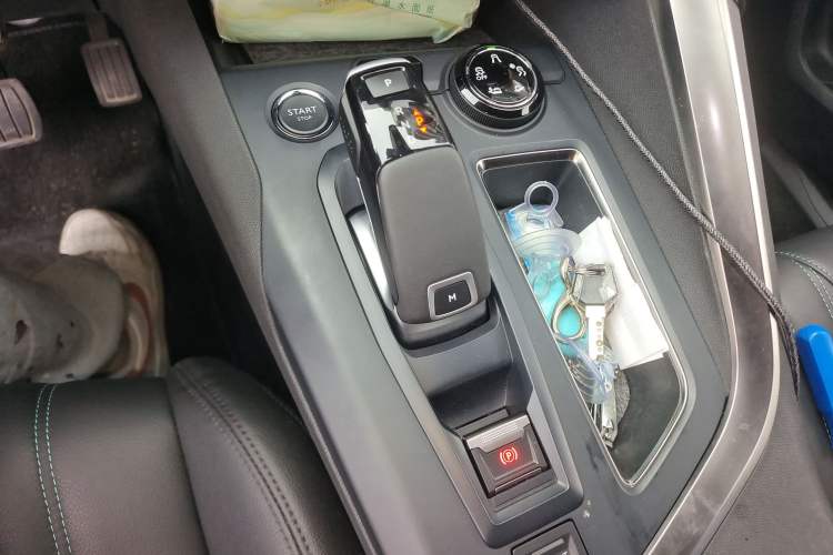 Used Peugeot 5008 2023 400THP Passionate Full-Seat Edition 7 Seats
