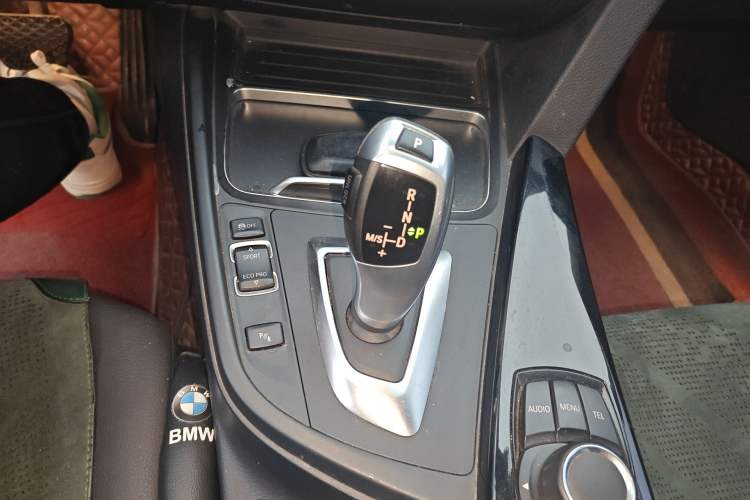 Used BMW 3 Series 2016 316Li Fashion Model Gear Lever