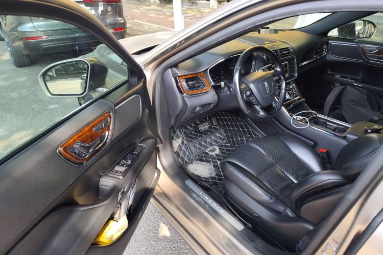 Used Lincoln Continental 2019 2.0T Two-Wheel Drive Luxury Edition China VI Standard