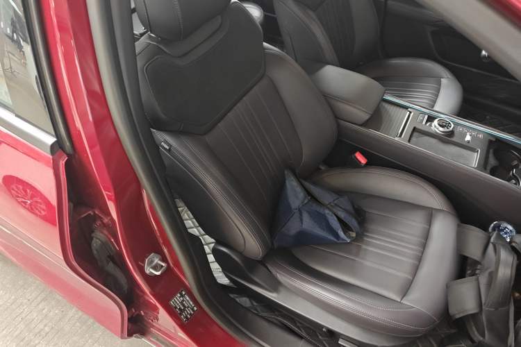 Used Ford Mondeo 2023 EcoBoost 245 Ultimate Model
