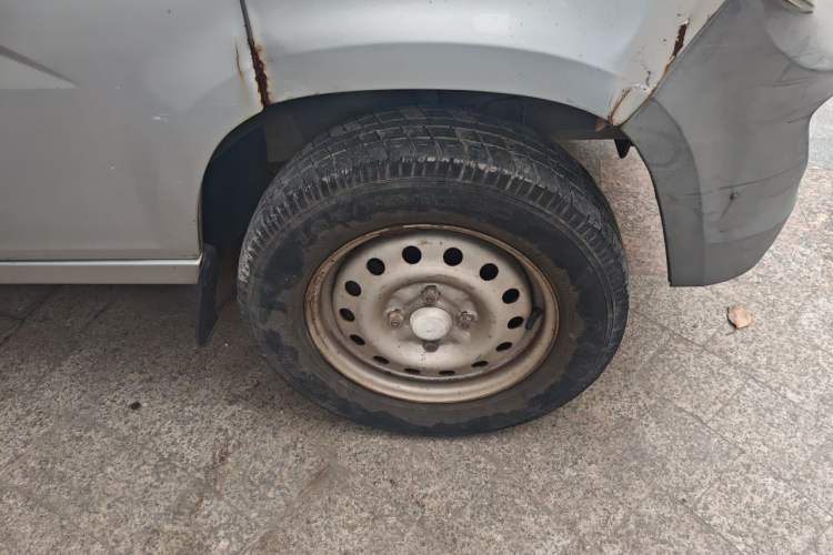 Used Wuling Zhiguang 2015 1.2L Practical LS-I Model