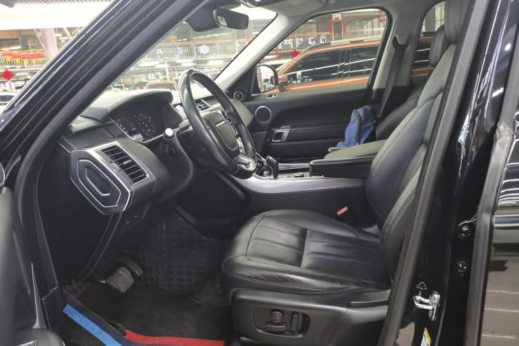 Used Land Rover Range Sport 2019 3.0 SC V6 Special Edition Left Front Seat