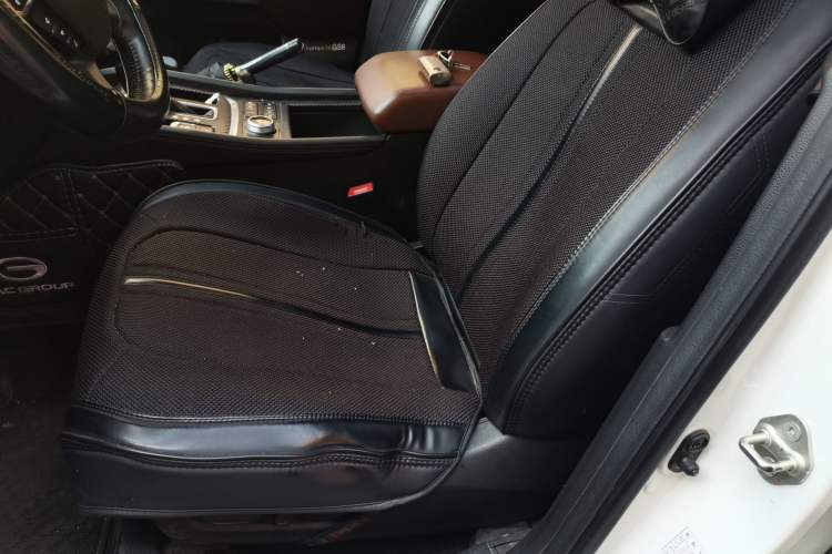 Used GAC Trumpchi GS8 2017 320T Four-Wheel Drive Luxury Smart Connectivity Version (7 Seats) Left Front Seat