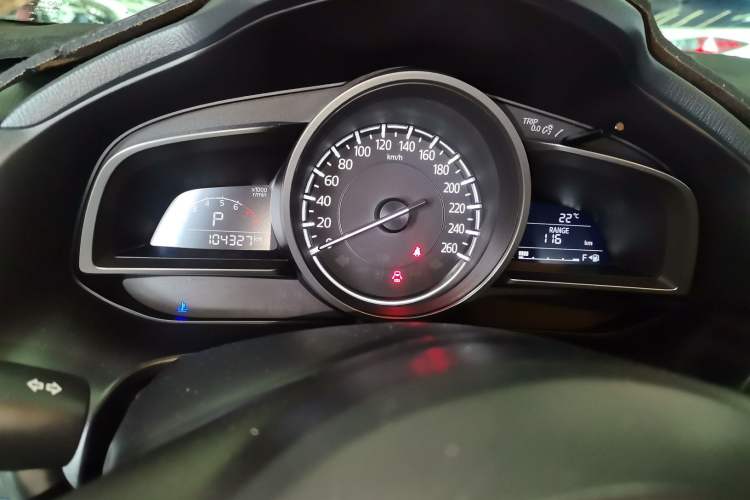 Used Mazda Mazda 3 Axela 2017 Sedan 1.5L Automatic Luxury Model Emission Standard China V
