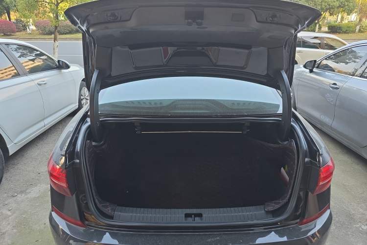 Used Volkswagen Passat 2019 330TSI Elite Edition China VI