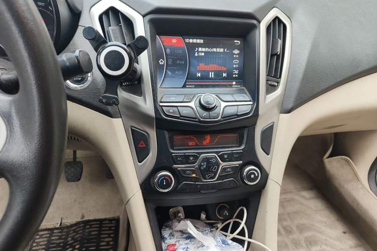 Used Chery Arrizo 7 2013 1.6L Manual ZhiShang Edition