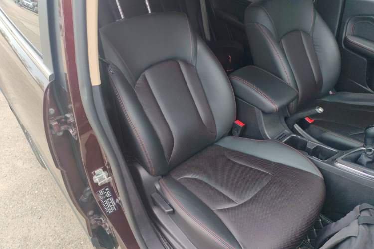 Used Baojun 560 2016 1.5T Manual Luxury Model