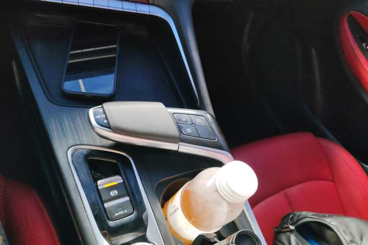 Used CHANGAN UNI-T 2020 1.5T Prestige Version Gear Lever