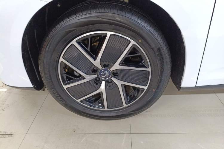 Used BYD Qin L 2024 DM-i 120KM Beyond Model
