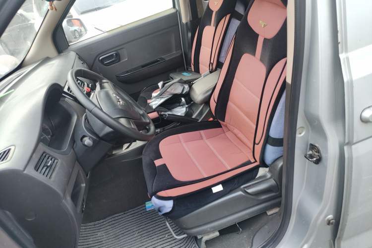 Used Wuling Rongguang V 2016 1.2L Practical Version